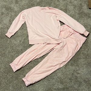 Lululemon Strawberry Milkshake Set